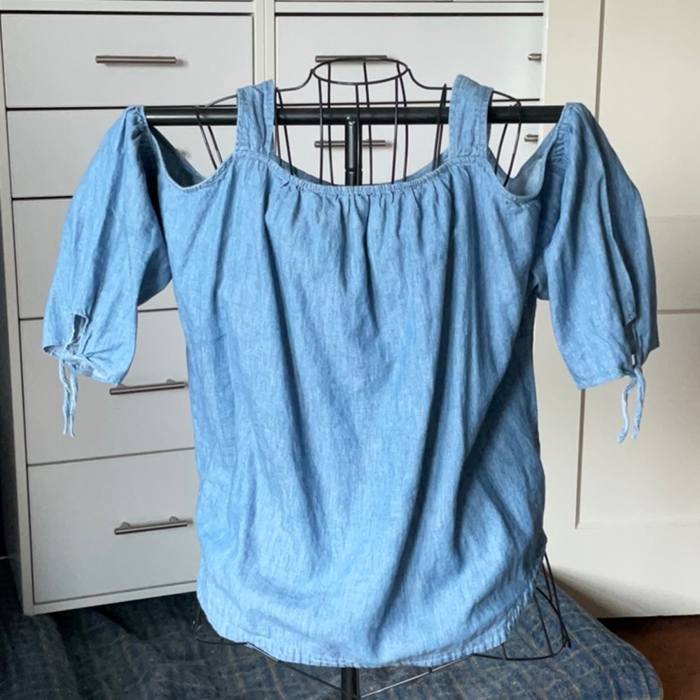Madewell Blue 3/4 Sleeve Cut Out Blouse